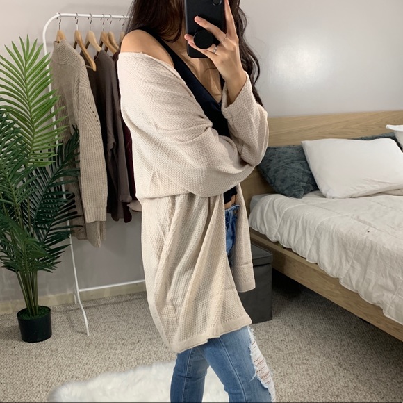 🆕 Madeline - Almond Lightweight Cardigan - Picture 4 of 7